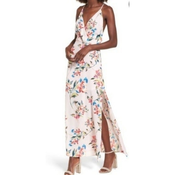 Lush Dresses & Skirts - Lush V-neck Surplice Maxi Dress in Mauve Floral NEW